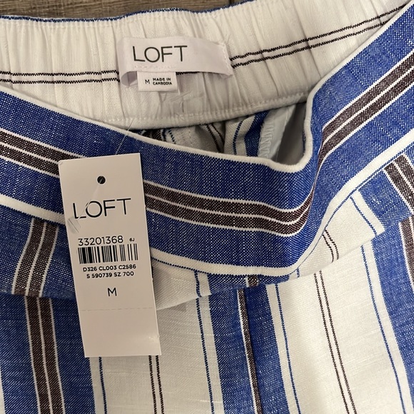 NWT!! Loft Medium pant perfect for summer. - Picture 3 of 3